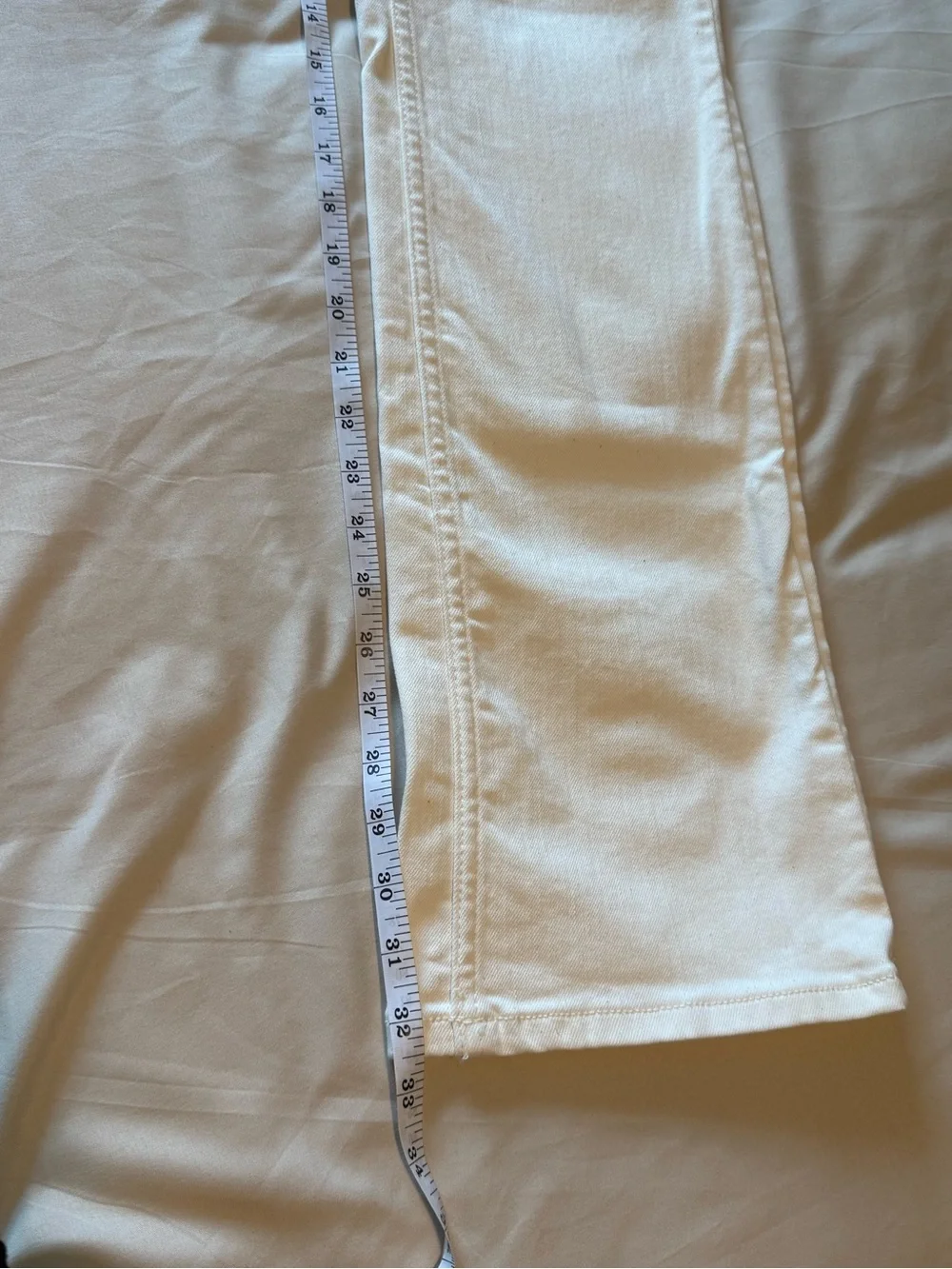 Zara Straight Leg Jeans in Cream